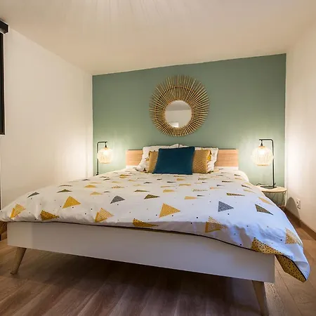 아파트 4 Pers Design Et Cosy Avec Jardin Au Coeur De 셀레스탓